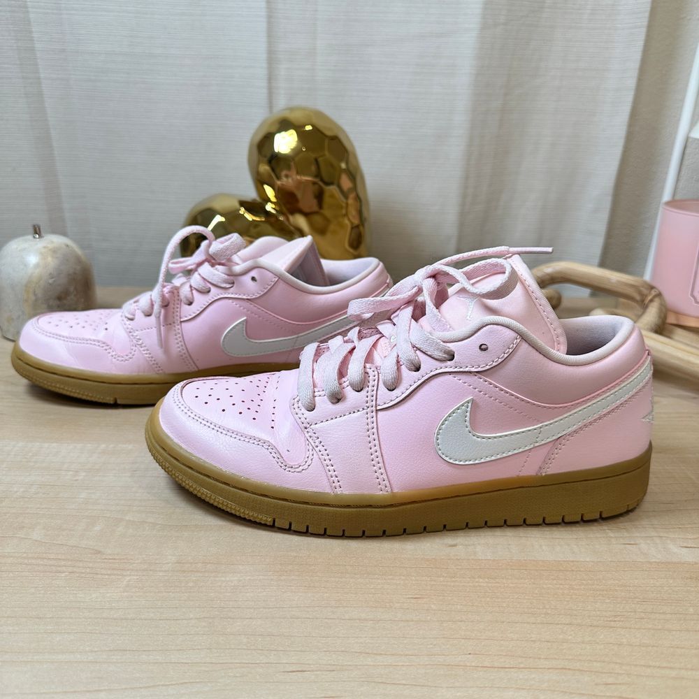 NIKE Pink Air‎ Jordan 1 Low Gum Bottom Sneakers, Women's Size 8